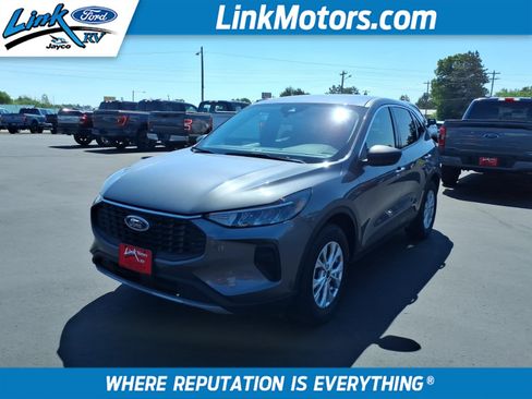 Used 2024 Ford Escape Active AWD/4WD image 1