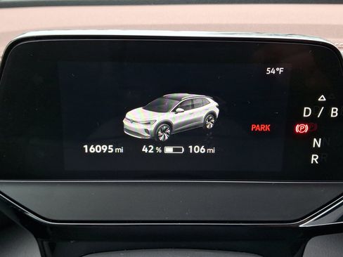 Used 2023 Volkswagen ID.4 Pro image 21