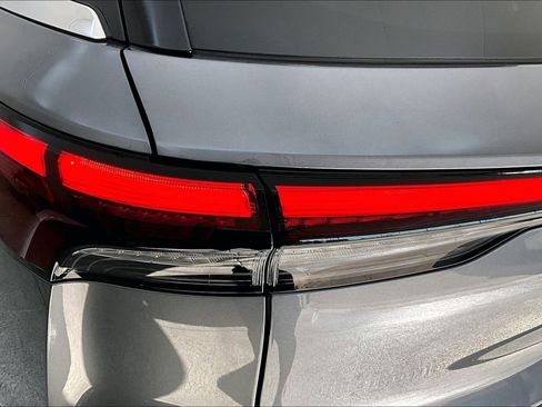 Certified 2025 INFINITI QX60 Pure image 40