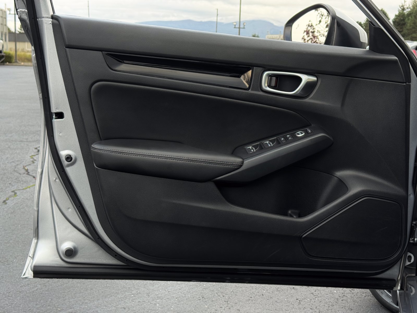 Used 2024 Honda Civic EX-L image 14