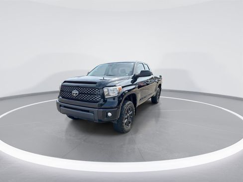 Used 2020 Toyota Tundra SR5 w/ SX Package AWD/4WD image 4