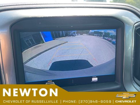 Used 2022 Chevrolet Silverado 1500 LT RWD image 5