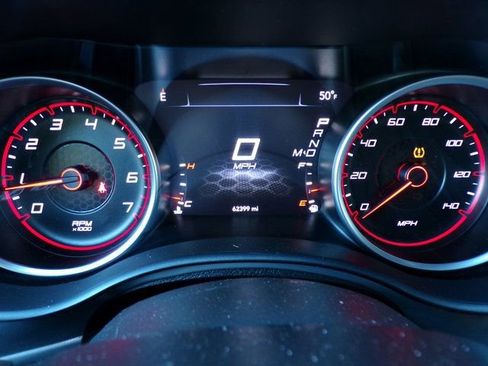 Used 2023 Dodge Charger SXT image 15