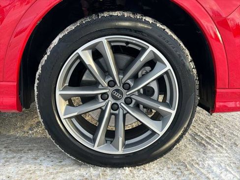 Used 2024 Audi Q3 2.0T Premium Plus image 9