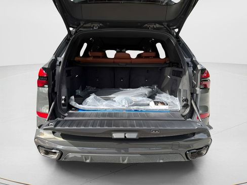 New 2026 BMW X5 xDrive50e w/ M Sport Package AWD/4WD image 22