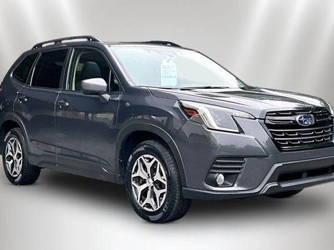 Certified 2023 Subaru Forester Premium AWD/4WD image 1