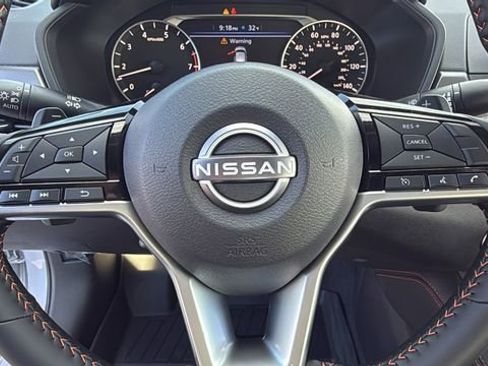 New 2025 Nissan Altima 2.5 SR image 29