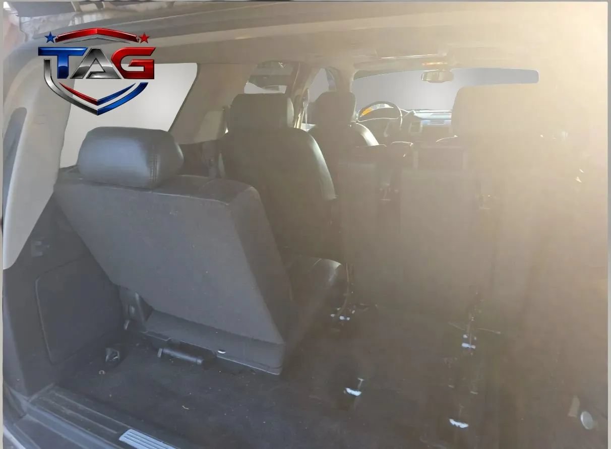 Used 2008 Cadillac Escalade AWD image 6