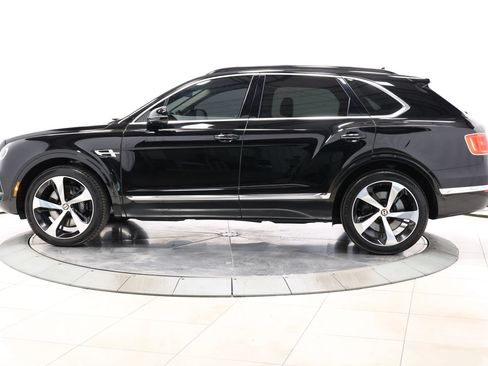 Used 2019 Bentley Bentayga AWD/4WD image 7