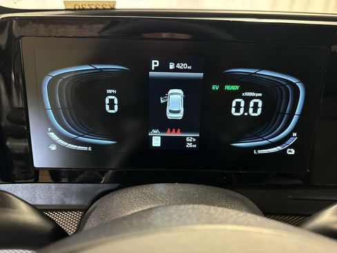 Certified 2025 Kia Sportage LX image 18