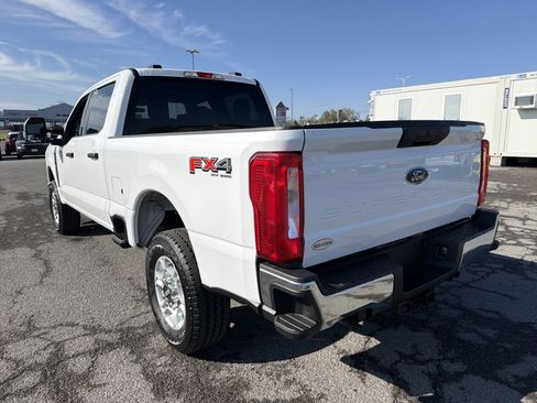 Used 2025 Ford F250 XLT w/ FX4 Off-Road Package AWD/4WD image 8