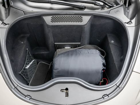 Used 2018 McLaren 570S Spider image 9