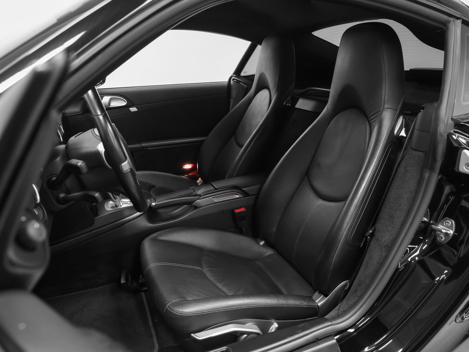 Used 2009 Porsche Cayman S RWD image 5