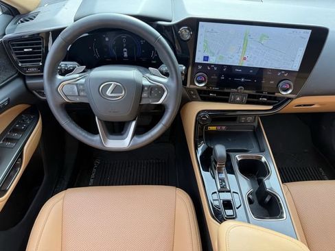 Used 2025 Lexus NX 350h AWD w/ Rear Seat Package image 17
