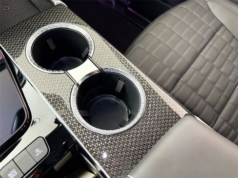 Used 2025 Cadillac Escalade ESV V w/ LPO, ONYX Package image 22