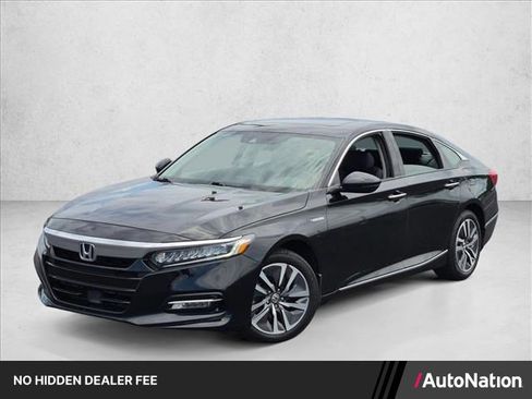 Used 2020 Honda Accord Touring image 1