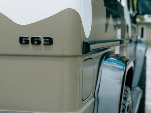 Used 2017 Mercedes-Benz G 63 AMG 4MATIC image 15