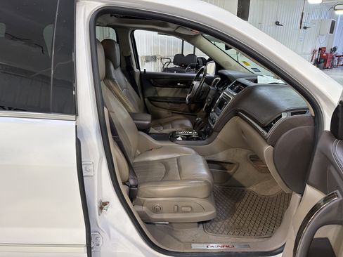 Used 2016 GMC Acadia Denali image 15