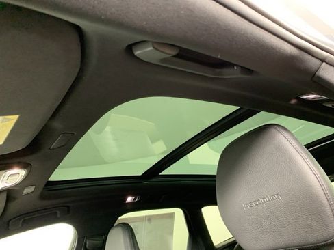 Used 2019 Volvo XC60 T5 Inscription w/ Protection Package Premier image 16