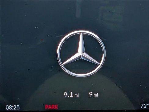 New 2026 Mercedes-Benz GLC 300 image 12