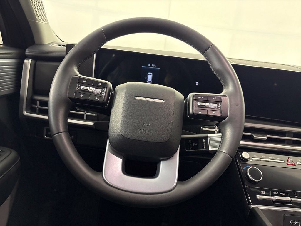 Used 2025 Hyundai Santa Fe SEL FWD image 22