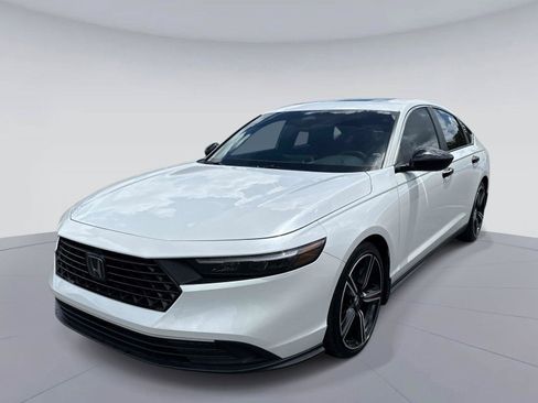 Certified 2024 Honda Accord Sport image 8