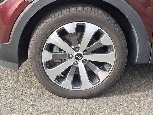 Used 2021 Kia Telluride S image 8