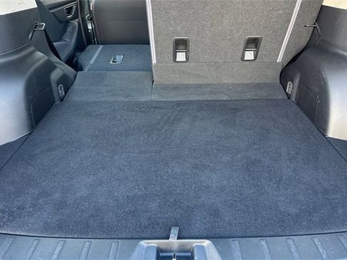 Used 2021 Subaru Forester image 17