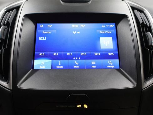 Used 2019 Ford Edge SEL w/ Equipment Group 201A AWD/4WD image 31