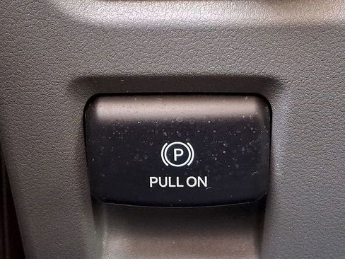 Used 2023 Ford F150 XLT AWD/4WD image 24