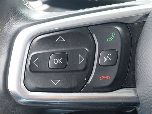 Certified 2018 Jeep Wrangler Unlimited Sahara image 48