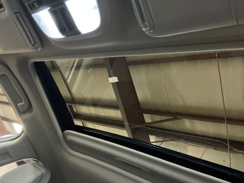 Certified 2024 Subaru Crosstrek 2.0i Premium image 14