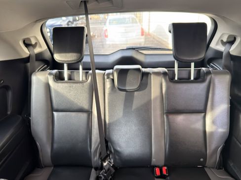 Used 2022 Subaru Ascent Onyx Edition image 23