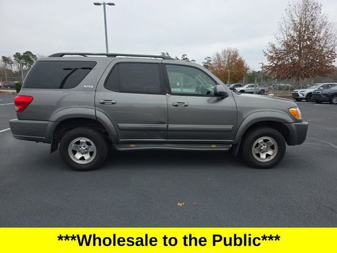 Used 2005 Toyota Sequoia SR5 image 9