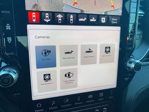 New 2025 RAM 3500 Limited image 30