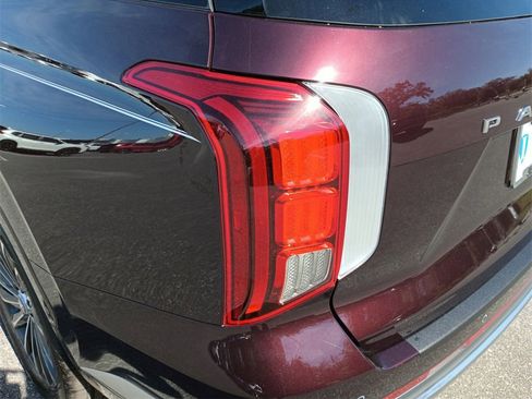 Used 2024 Hyundai Palisade Calligraphy image 16