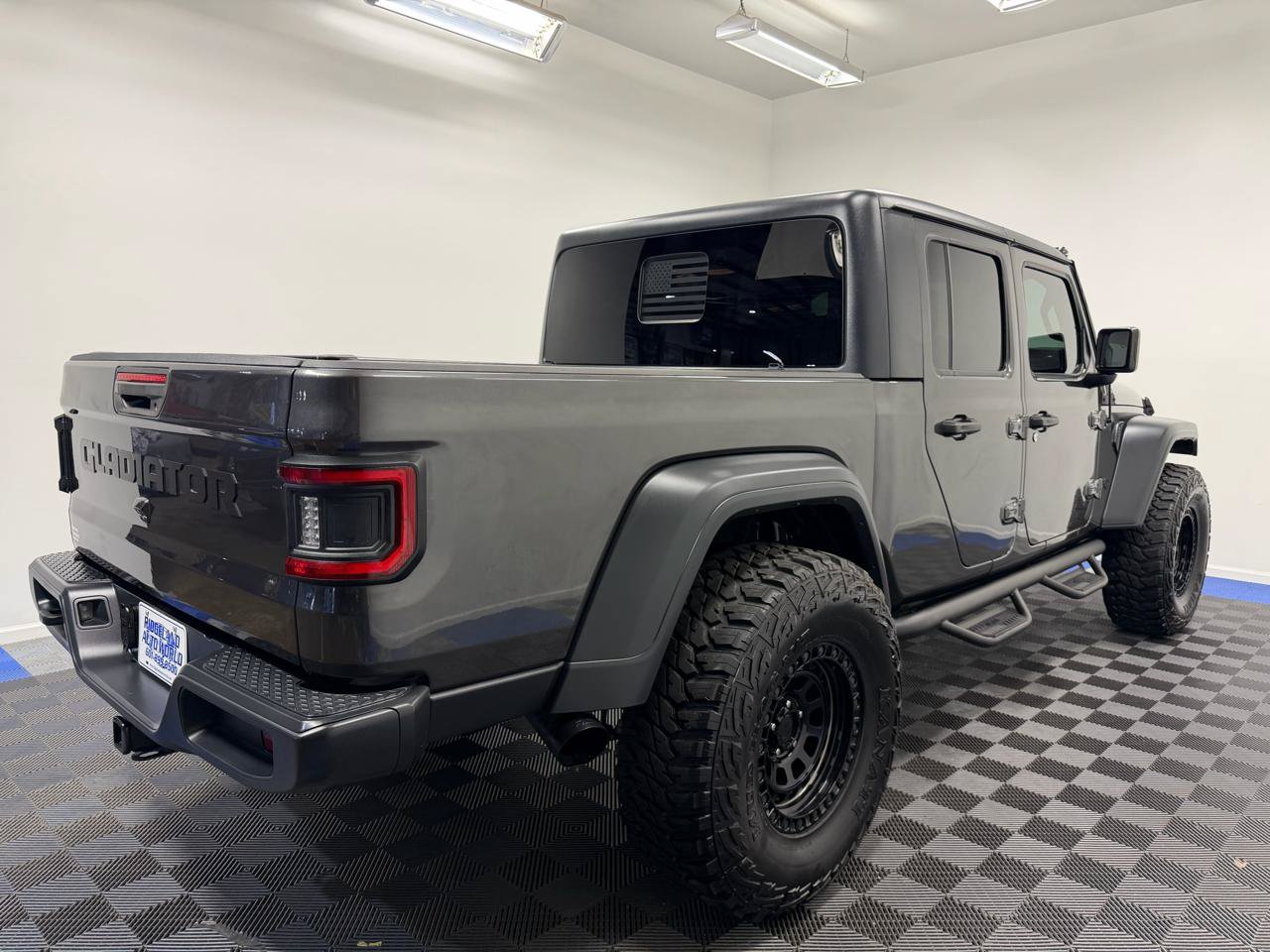 Used 2020 Jeep Gladiator Sport w/ Quick Order Package 24S AWD/4WD image 12