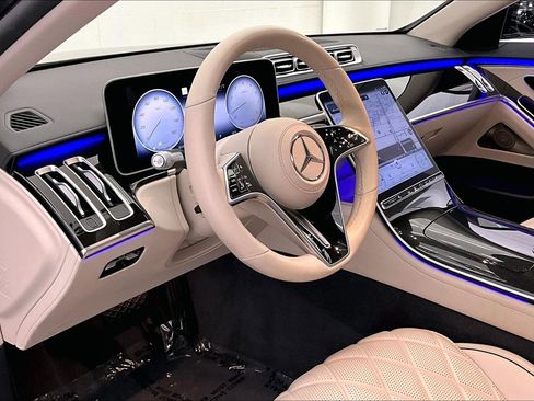Certified 2022 Mercedes-Benz S 580 4MATIC Sedan image 18
