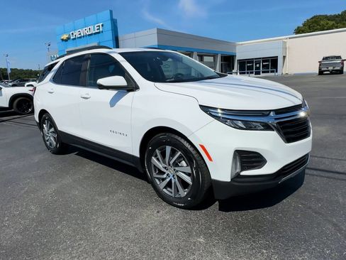 Certified 2022 Chevrolet Equinox LT FWD image 2