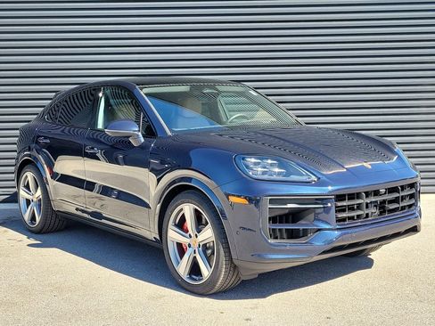 New 2026 Porsche Cayenne S image 9