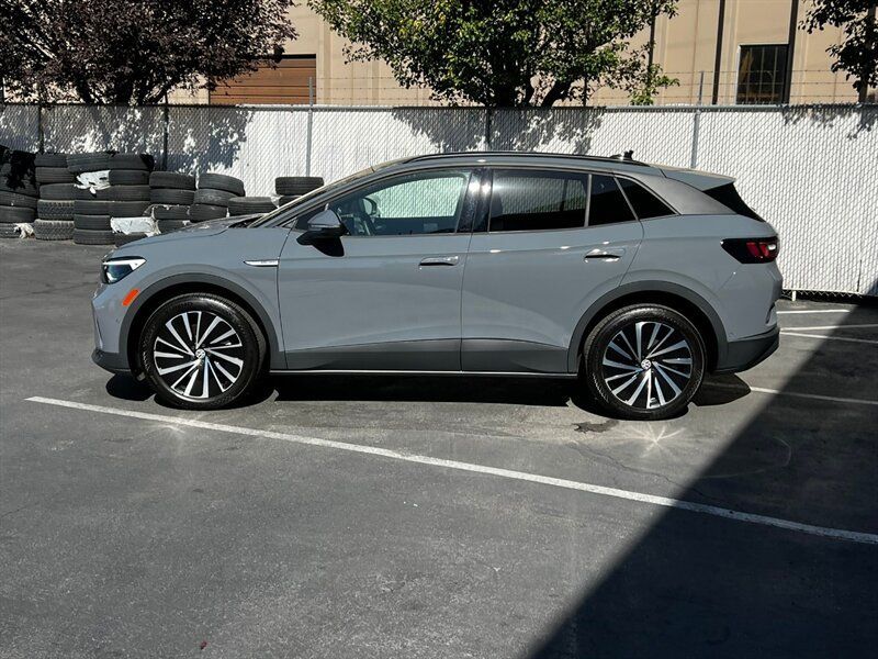 Used 2024 Volkswagen ID.4 Pro AWD/4WD image 4