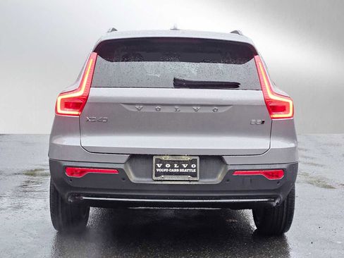 New 2026 Volvo XC40 B5 Plus w/ Protection Package Premier AWD/4WD image 6
