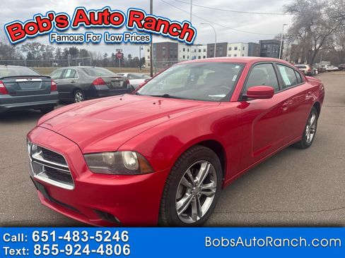 Used 2012 Dodge Charger SXT image 1