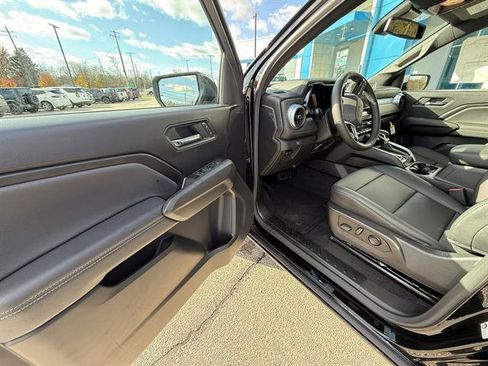 New 2026 Chevrolet Colorado LT w/ LT Convenience Package image 11