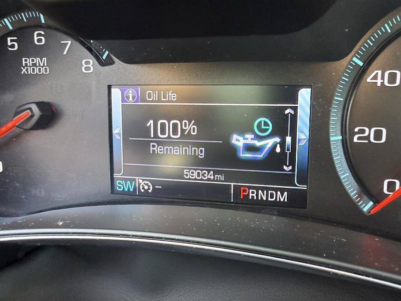 Used 2018 Chevrolet Impala Premier w/ Premier Convenience Package FWD image 9