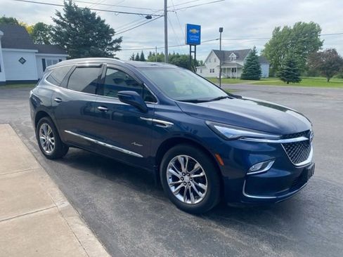 Used 2022 Buick Enclave Avenir w/ LPO, Floor Liner Package AWD/4WD image 5