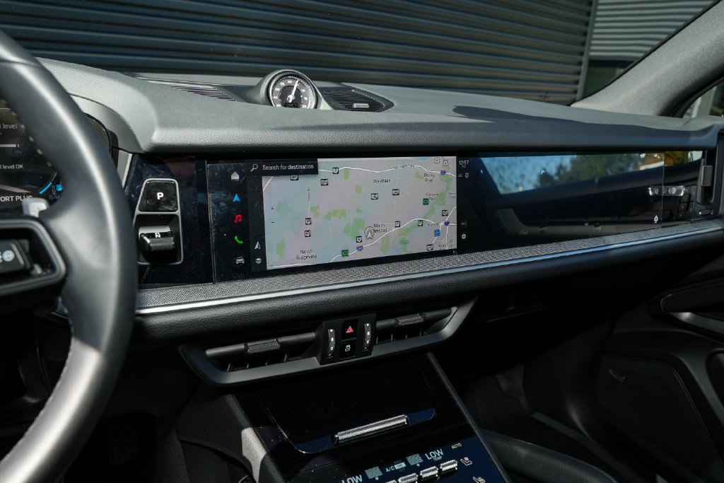 Certified 2026 Porsche Cayenne E-Hybrid AWD/4WD image 27
