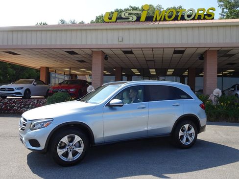 Used 2018 Mercedes-Benz GLC 300 w/ Premium Package image 29