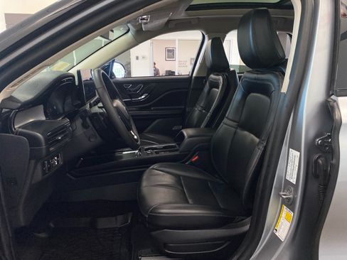 Used 2023 Lincoln Corsair AWD w/ Equipment Group 101A image 15