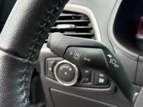 Used 2023 Ford Edge SEL w/ Convenience Package image 34